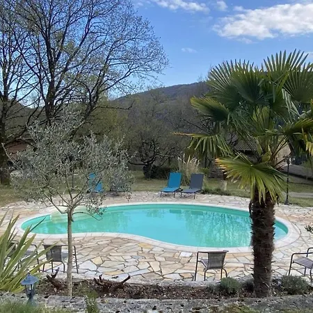 O Gites Du Visaret Connac