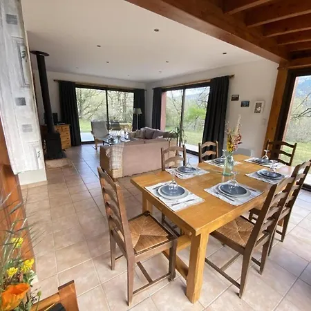 O Gites Du Visaret Holiday home Connac